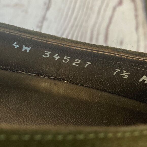 Stuart Weitzman Slip‎ On Kitten Heel Pointed Toe Womens 7.5 Dark Green Suede - Picture 8 of 10